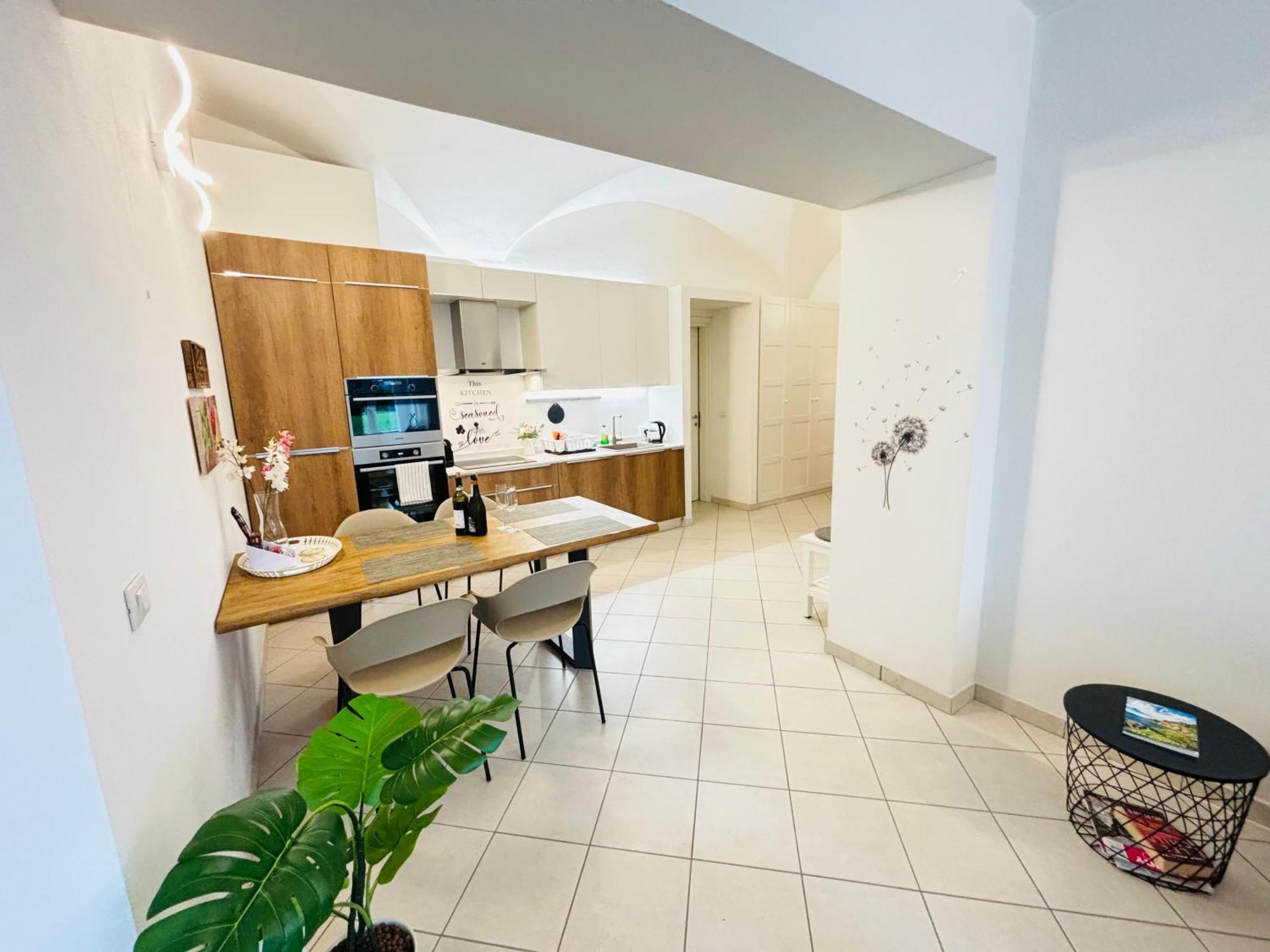 Lago Villa Zen - Apartment With Jacuzzi, Panoramic Views Lenno Esterno foto